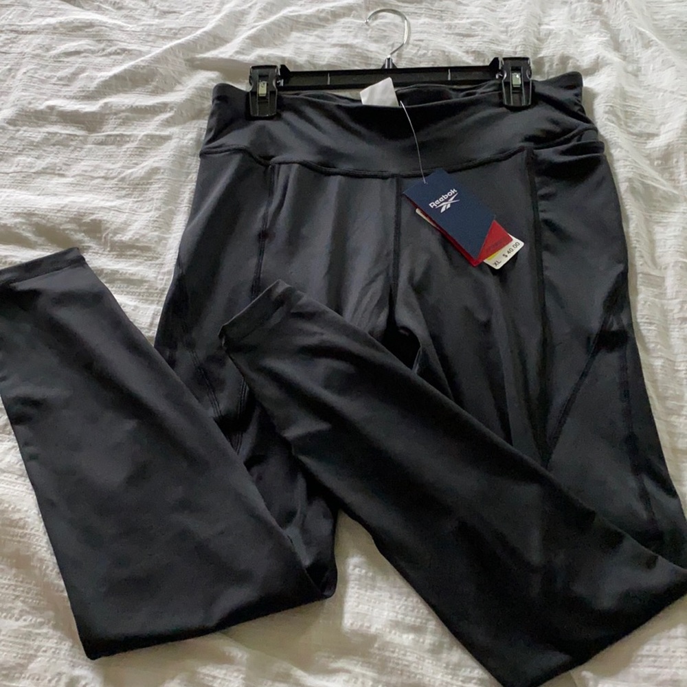 Reebok XL workout pants/leggings NWT